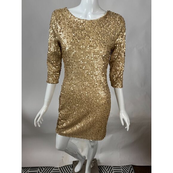Fredericks Of Hollywood Gold Sequin Dress With 3/4 Sleeves & Low Back Design Siz - Picture 9 of 16
